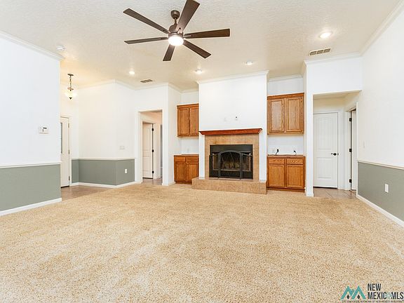4th image of 1752 Simmons St
