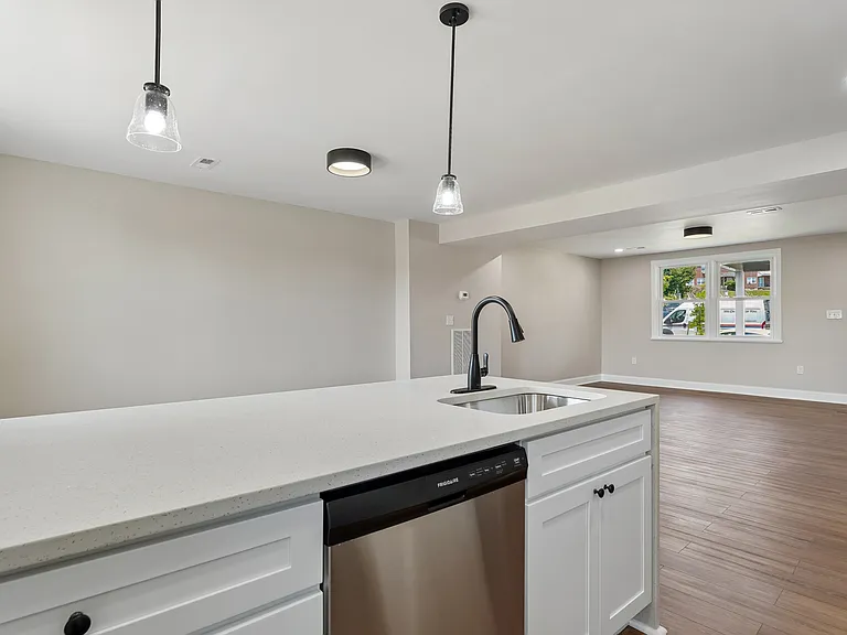 3111 Hanlon Ave — Photo 11