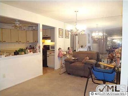 1st image of 716-1 Zlotkin Cir