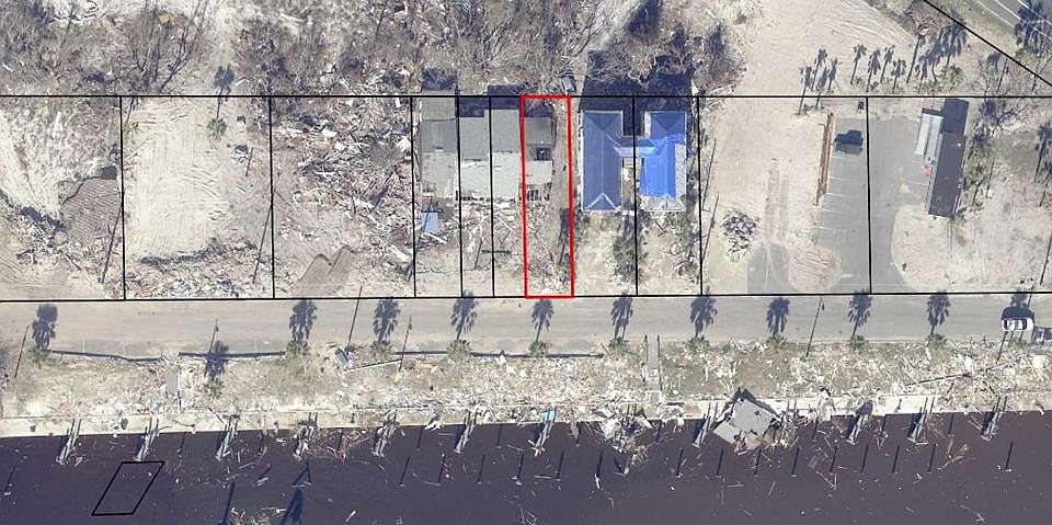 2nd image of 110 Canal Pkwy #A