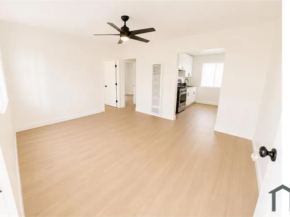 8414 S Figueroa St, Los Angeles, CA