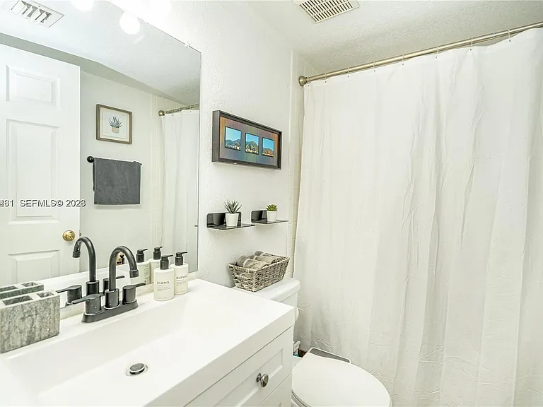 9856 Nob Hill Ln #9856 — Photo 17