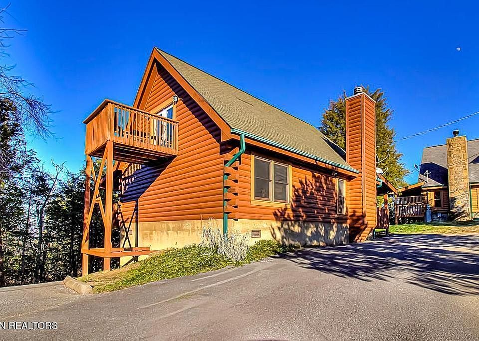 1st image of 2632 Camden Way