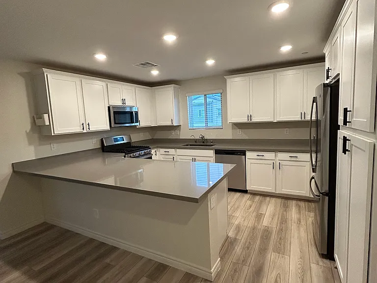6152 Foxes Dale St — Photo 21