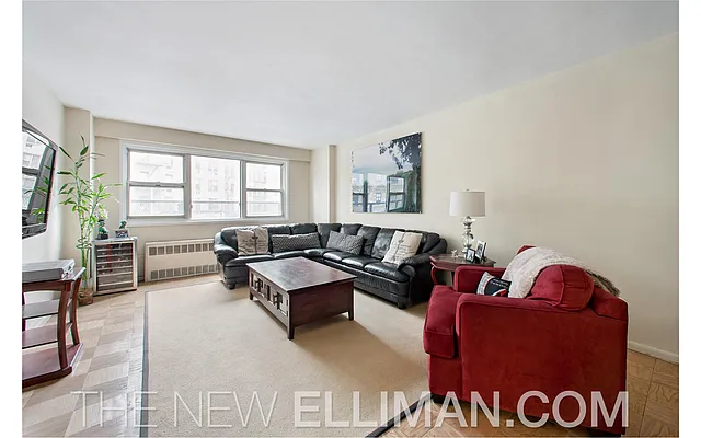 Rented by Douglas Elliman | media 7