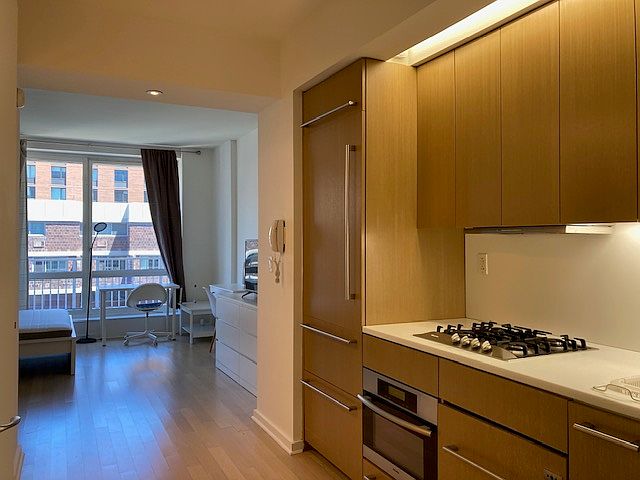 1st image of 340 E 23rd St APT 10G