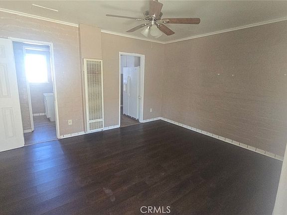 3rd image of 6598 Oasis Ave