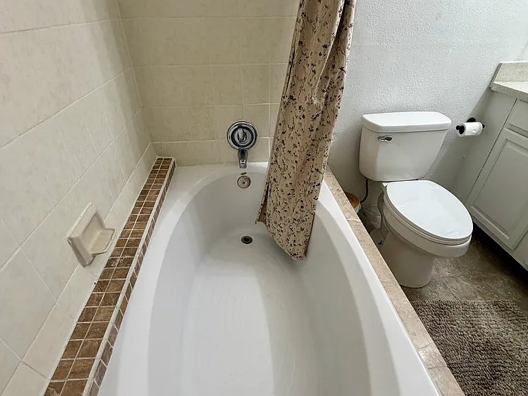 3030 Plaza St #A — Photo 21