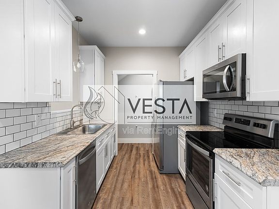 2nd image of 12 Riddle Rd