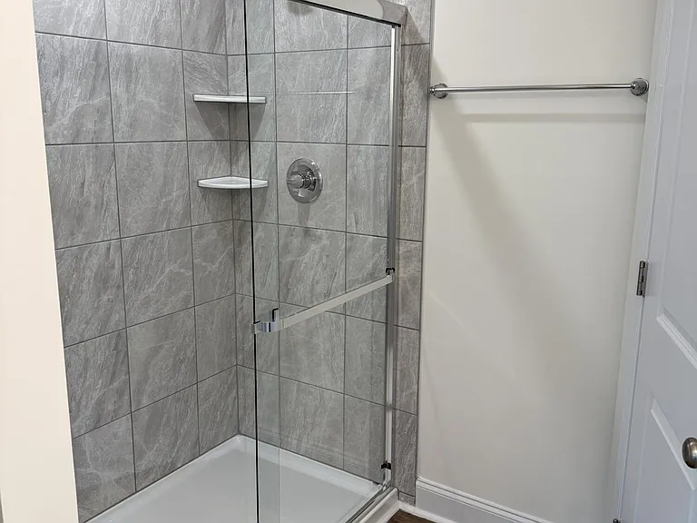 825 Kensley Grove Ln — Photo 10