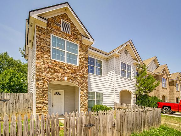 2nd image of 162 Nizzear Ln #24