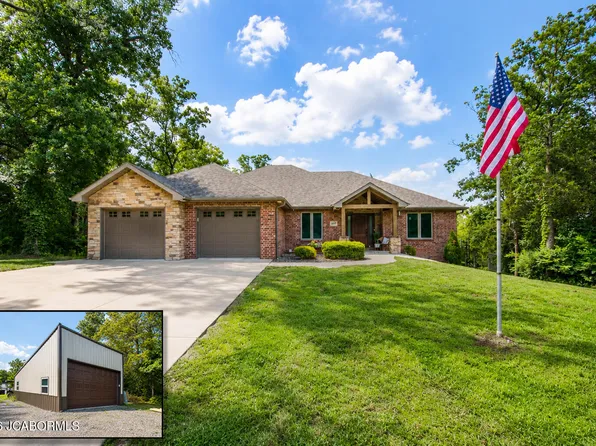 1017 Hunters Ct, Jefferson City, MO 65101