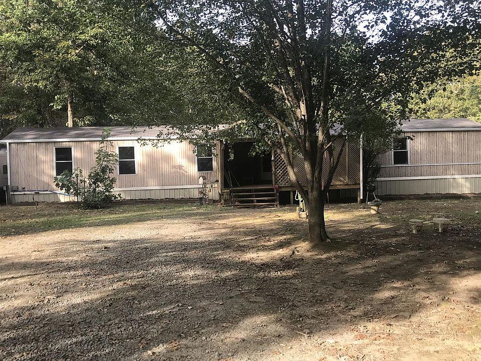 1st image of 210 Spencer Dr