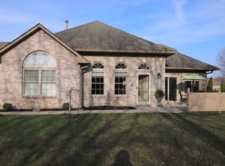 7485 Vineyard Dr, Fishers, IN