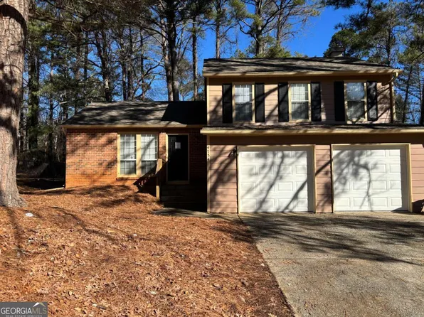 4754 White Oak Path, Stone Mountain, GA 30088