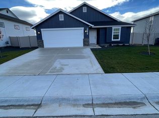 10839 Beechcraft St, Caldwell, ID 83605
