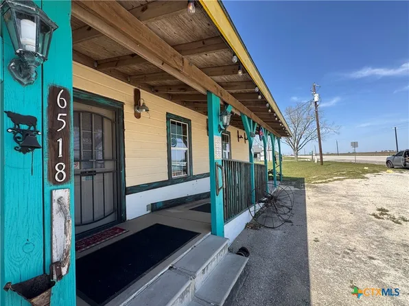 6518 Us Highway 87 N, Cuero, TX 77954