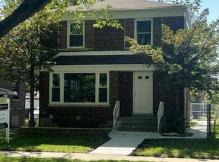8834 S Jeffery Blvd, Chicago, IL