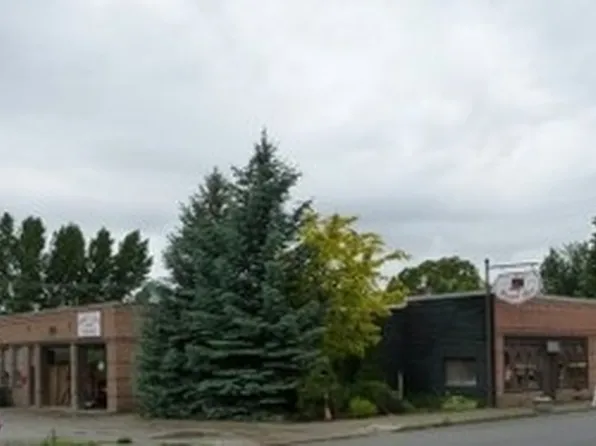 2432 Highway 395 S, Chewelah, WA 99109