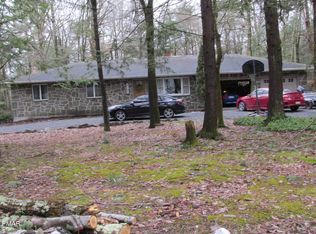 2534 Bark Ln, Kunkletown, PA 18058