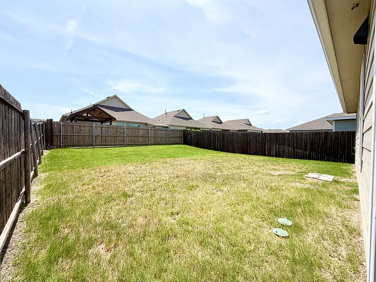 5903 Nyquist Way — Photo 22
