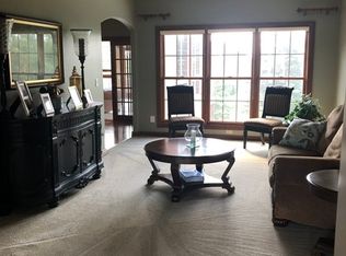 1701 Mullikin Dr, Champaign, IL