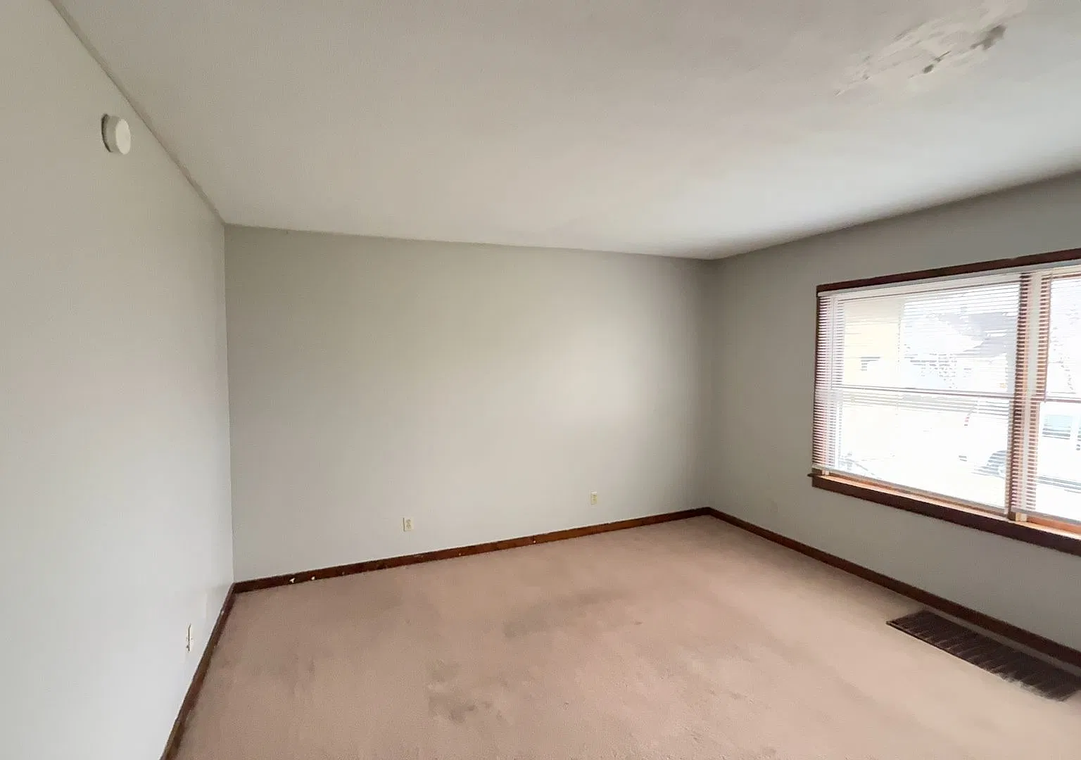 2106 W. Main St. (Whim & Proper, LLC) — Photo 3