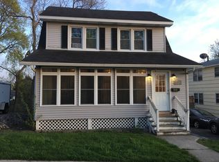 1010 Sunnycrest Rd, Syracuse, NY 13206