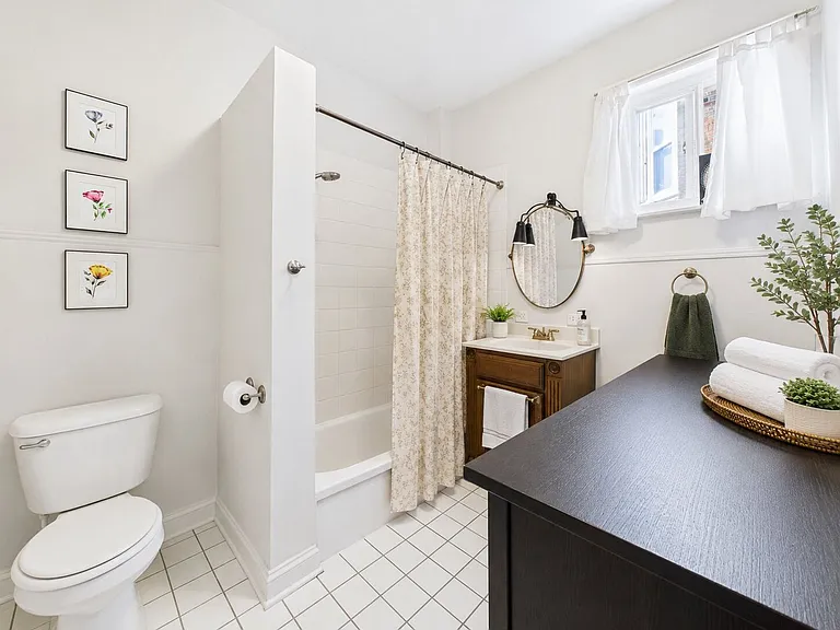 2623 Swain St — Photo 23