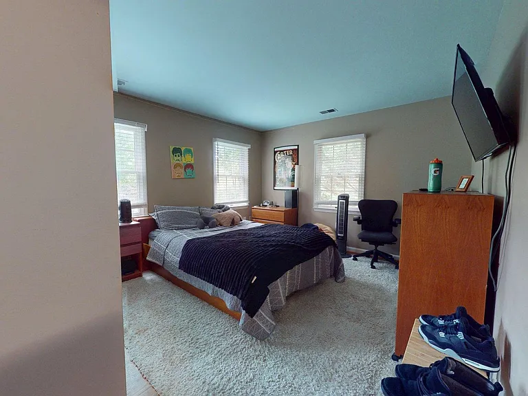 5803 Hall St — Photo 23