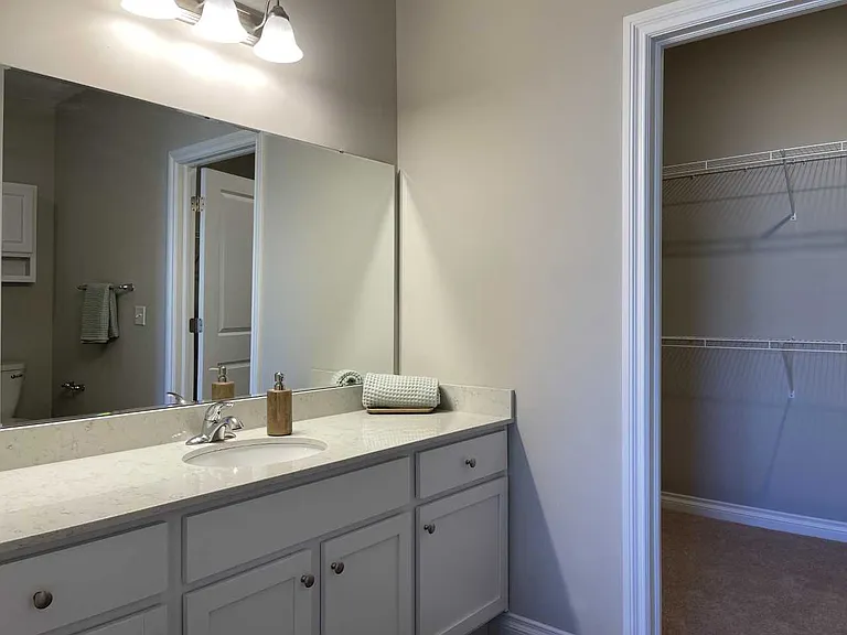 Summerfield Villas — Photo 10