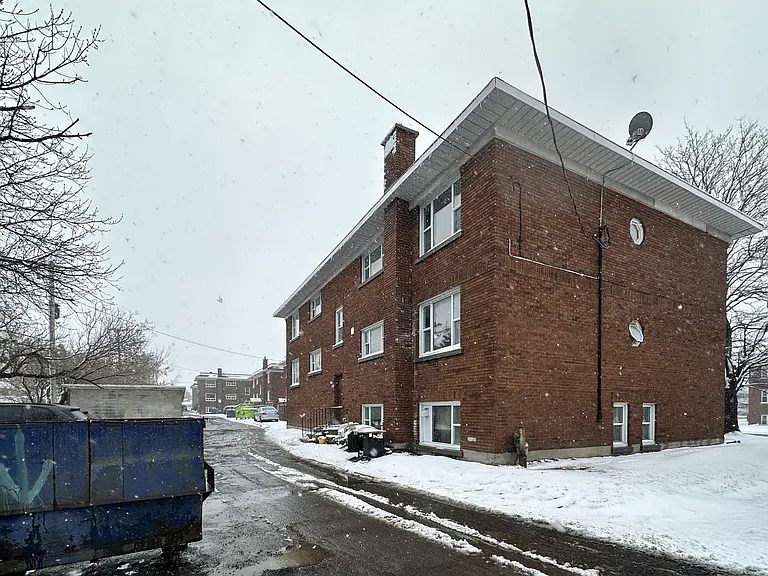 839 Kirkwood Ave — Photo 20