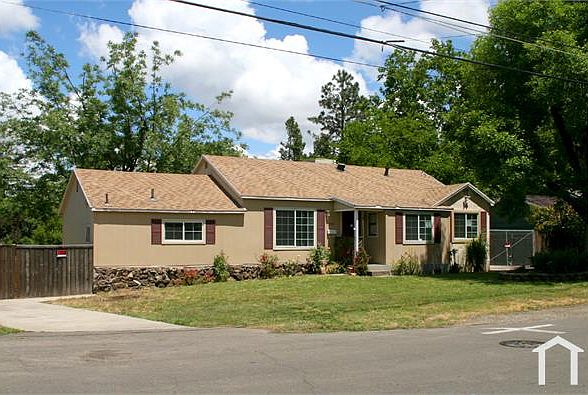 1st image of 2721 Maison Way