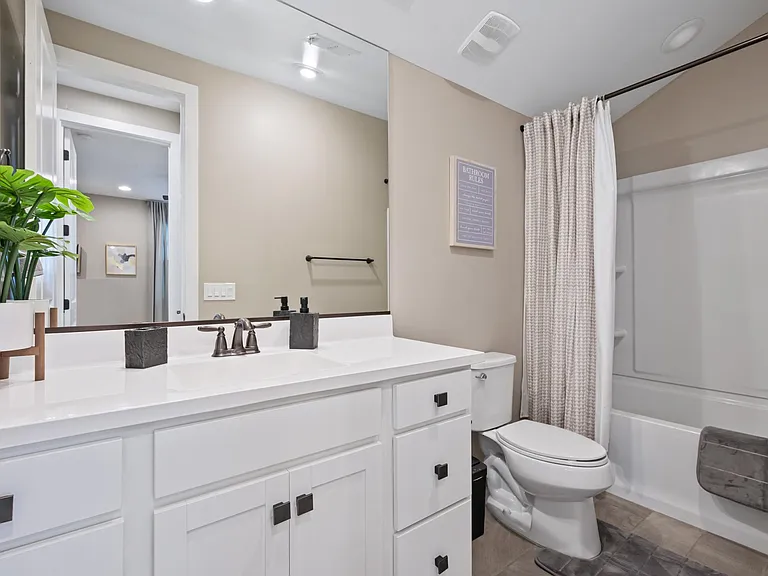1934 E Wisteria Dr — Photo 30