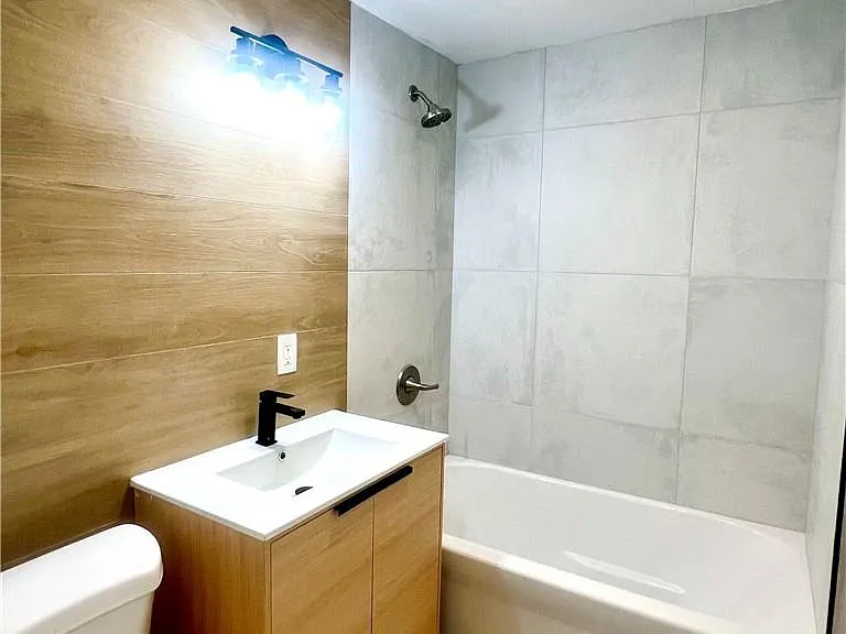 23 Prospect St #1 — Photo 1