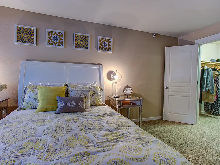 Commons at Sylvan Highlands Apartments — Photo 22