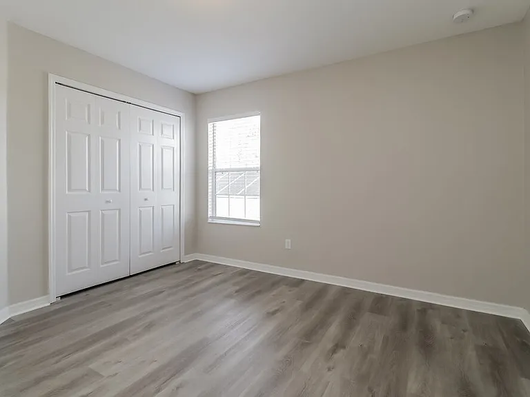 9540 Piccadilly Sky Way — Photo 14