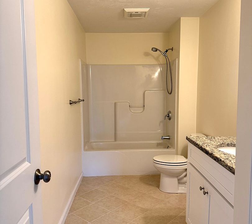 7 Rogers Way 7 Rogers Way Lunenburg MA Zillow