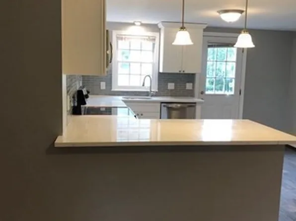 197 Birch St APT 1, Abington, MA 02351