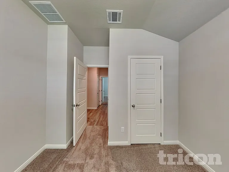 5504 Shasta Pl — Photo 14