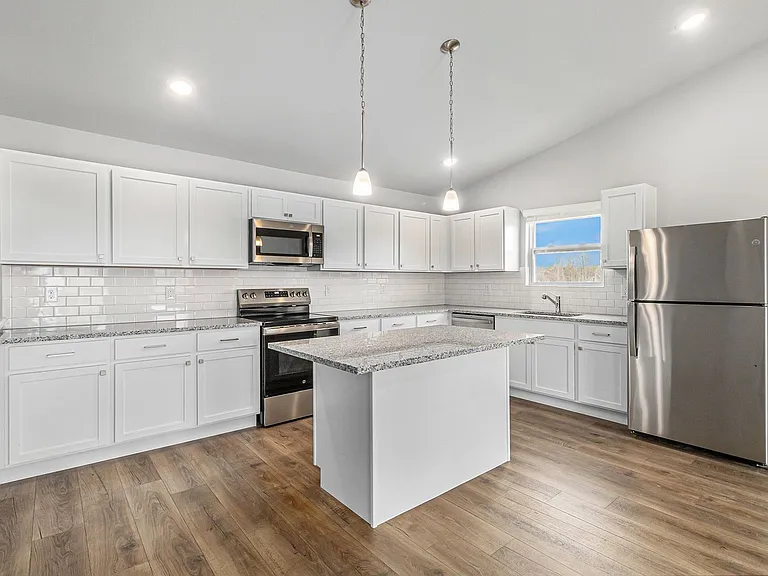 973 Vertex Cir — Photo 4