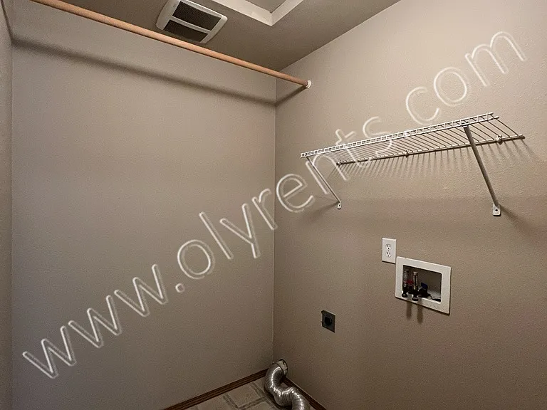 512 N 4th Ave SW #A — Photo 15