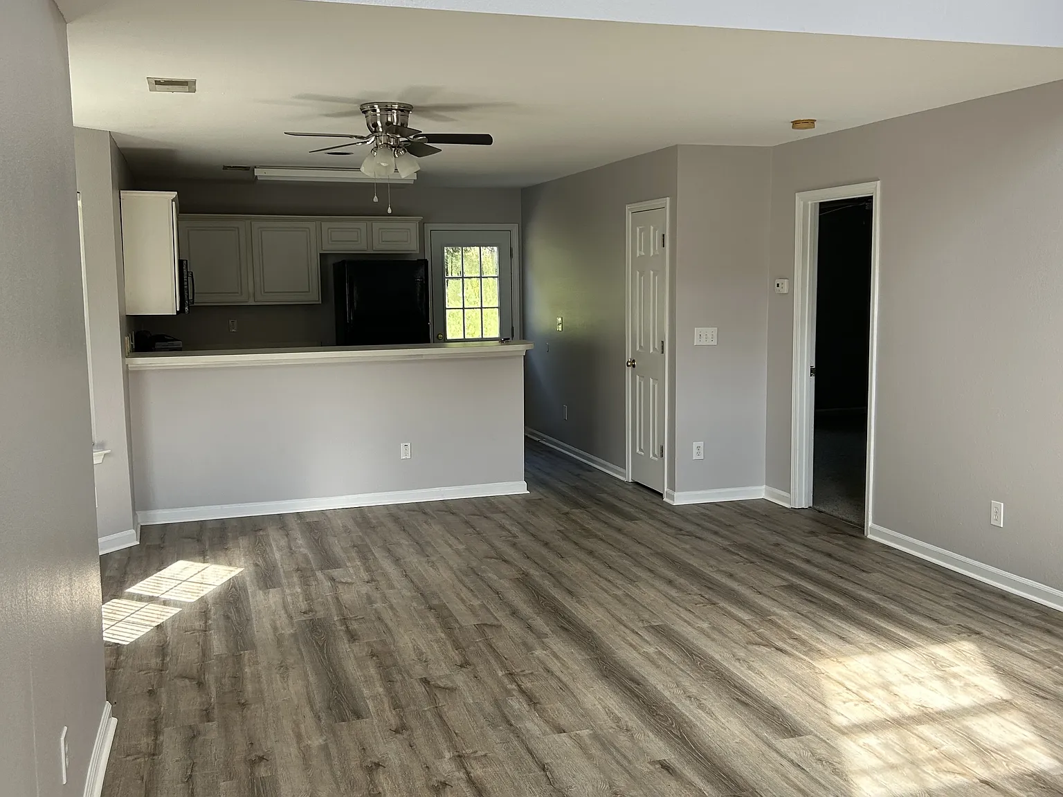 1041 Stoney Falls Blvd - 1 — Photo 2