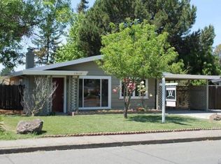 1217 Hahman Dr, Santa Rosa, CA 95405