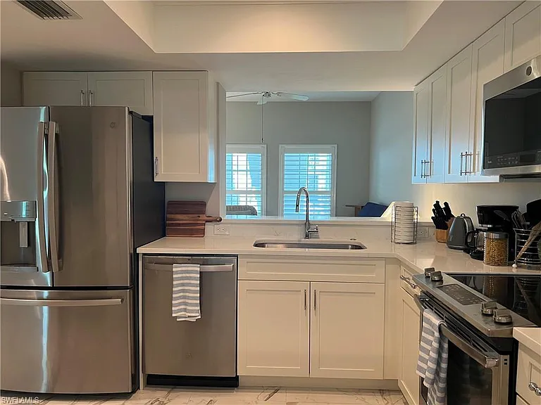 5897 Chanteclair Dr #314A — Photo 13