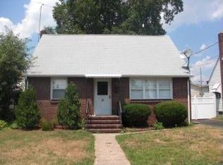 47 Miller St, Wallington, NJ 07057