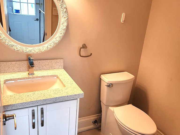 207 Bayview Fairways Dr — Photo 13