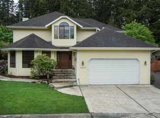 24109 SE 24th St, Sammamish, WA 98075