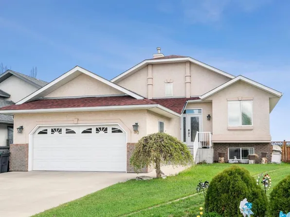 80 SW Cambrille Cres, Strathmore, AB T1P 1N2