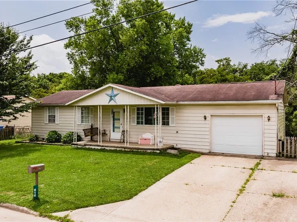 816 Pine Cir, Davisville, WV 26142